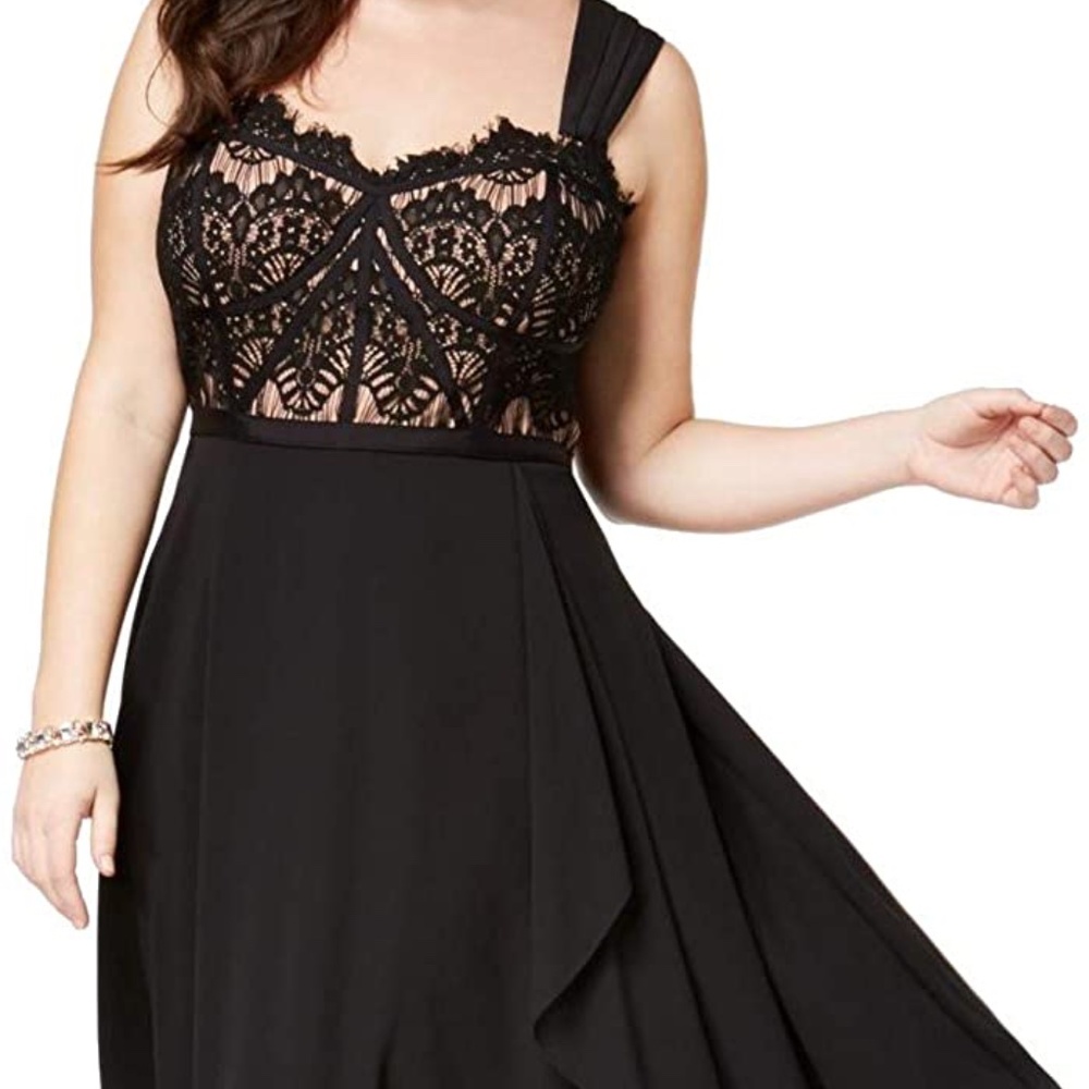 NWT City Chic Eyelash Evie Dress - Size 18